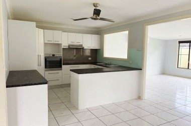 View Listing Listing Photograph