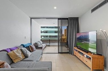 View Listing Listing Photograph