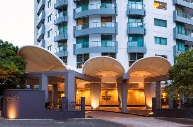 View Listing Listing Photograph