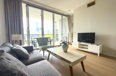 View Listing Listing Photograph