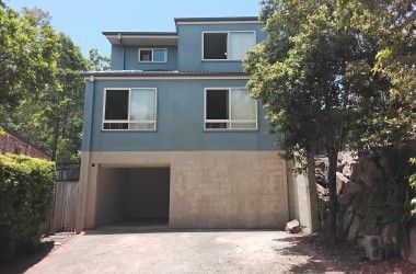 View Listing Listing Photograph