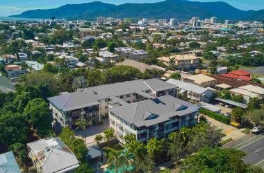 View Listing Listing Photograph