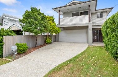 View Listing Listing Photograph