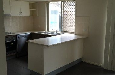 View Listing Listing Photograph