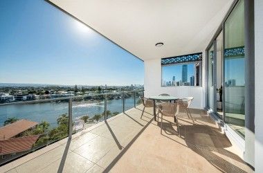 View Listing Listing Photograph