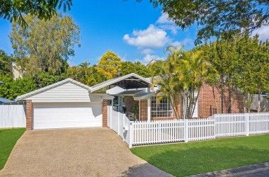 View Listing Listing Photograph