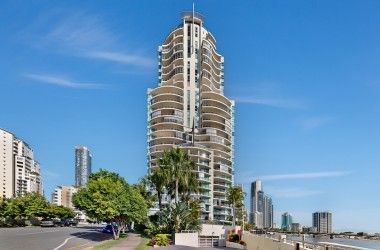 View Listing Listing Photograph