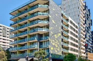 View Listing Listing Photograph