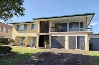 View Listing Listing Photograph