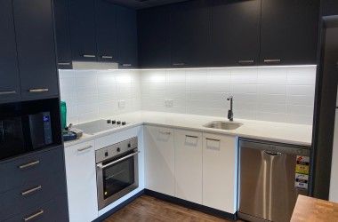 View Listing Listing Photograph