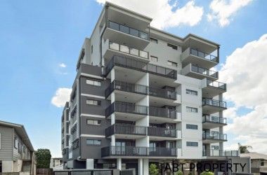 View Listing Listing Photograph