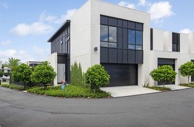 View Listing Listing Photograph