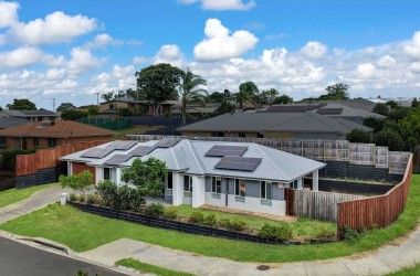 View Listing Listing Photograph