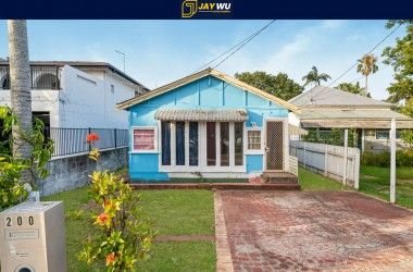 View Listing Listing Photograph