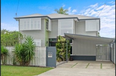 View Listing Listing Photograph