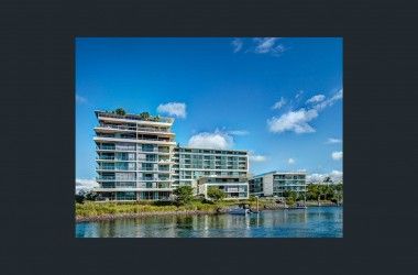 View Listing Listing Photograph