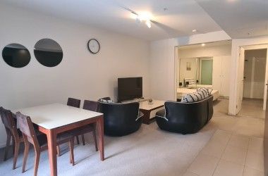 View Listing Listing Photograph