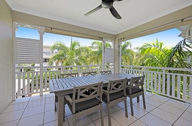 View Listing Listing Photograph