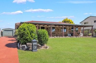 View Listing Listing Photograph