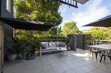 View Listing Listing Photograph