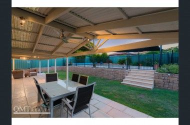 View Listing Listing Photograph