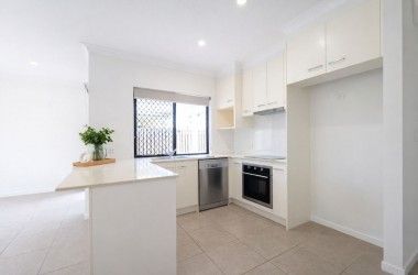 View Listing Listing Photograph