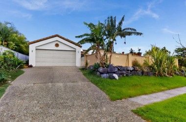 View Listing Listing Photograph