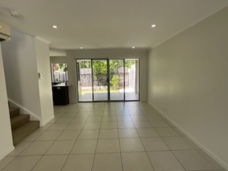 rental property Sunshine Coast