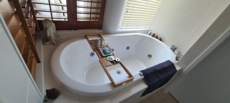rental property Sunshine Coast