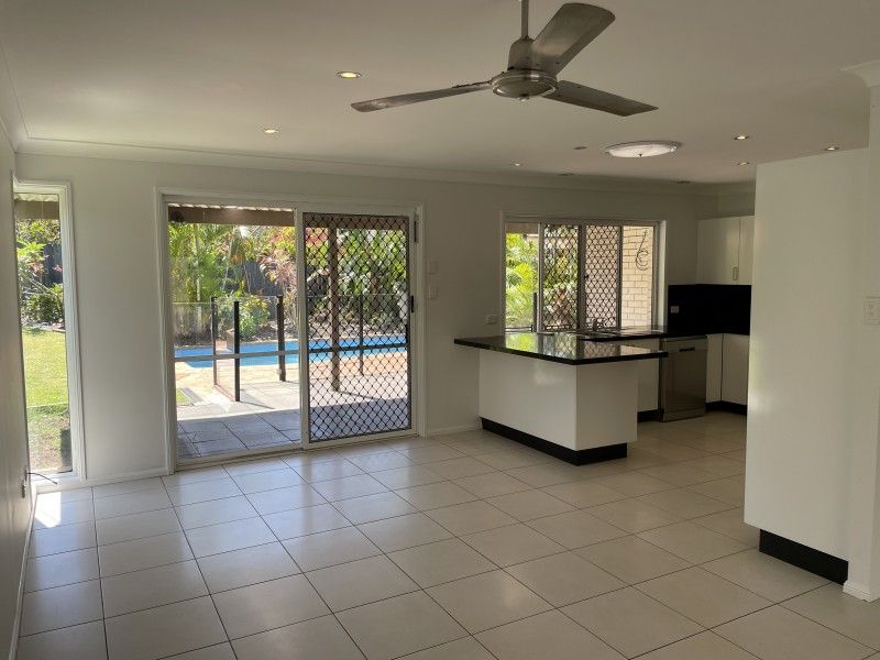 rental property Sunshine Coast