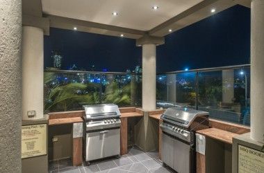 View Listing Listing Photograph