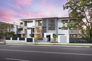 View Listing Listing Photograph