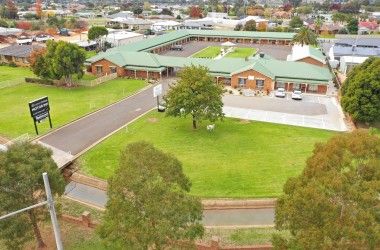 View Listing Listing Photograph