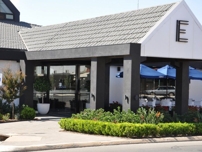 hospitality Adelaide