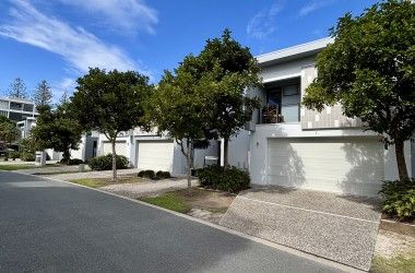 Listing Photograph