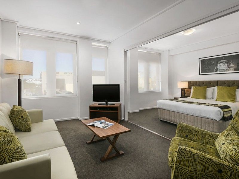 hospitality Melbourne