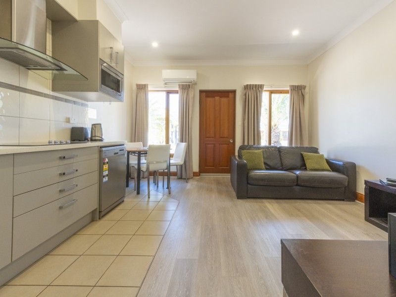 hospitality Alice Springs