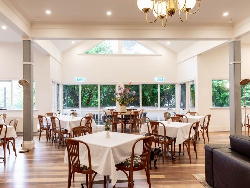 hospitality Blue mountains