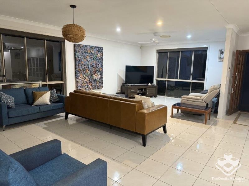 rental property Sunshine Coast