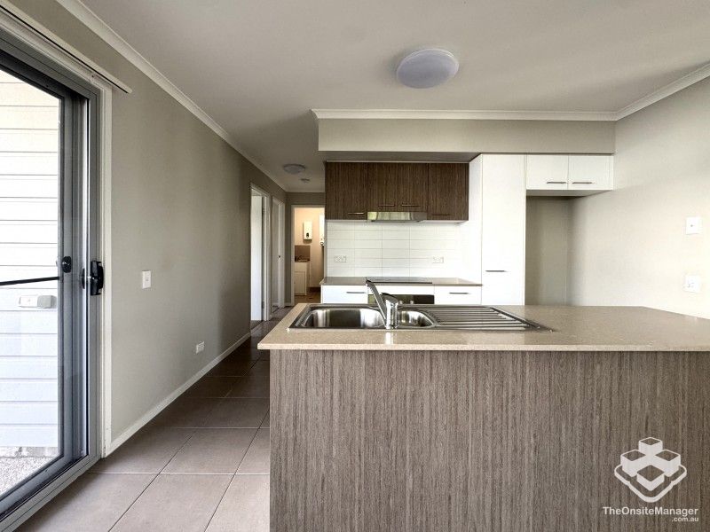 rental property Sunshine Coast