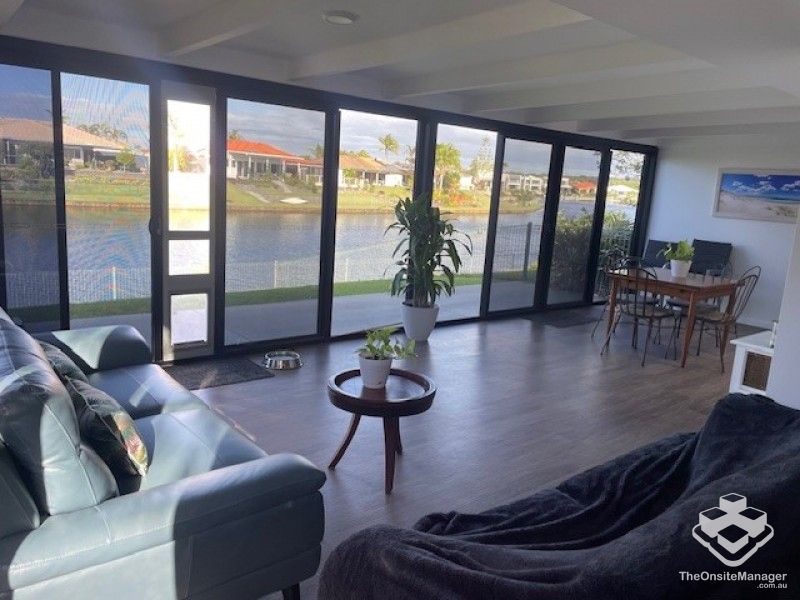 rental property Sunshine Coast
