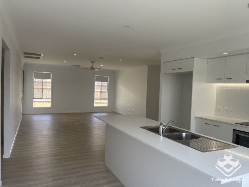 rental property Wide Bay