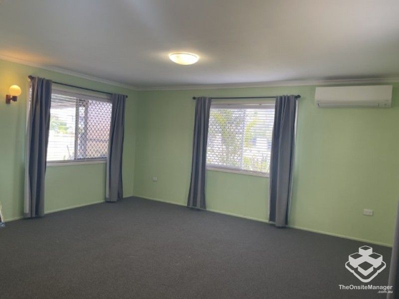 rental property Wide Bay