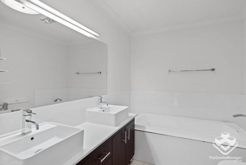 rental property Sunshine Coast