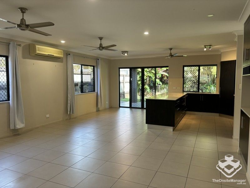 rental property Cairns