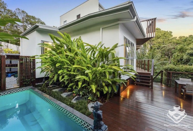 rental property Sunshine Coast