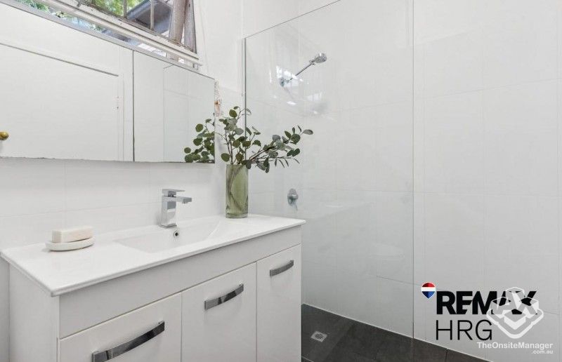 rental property Invalid address