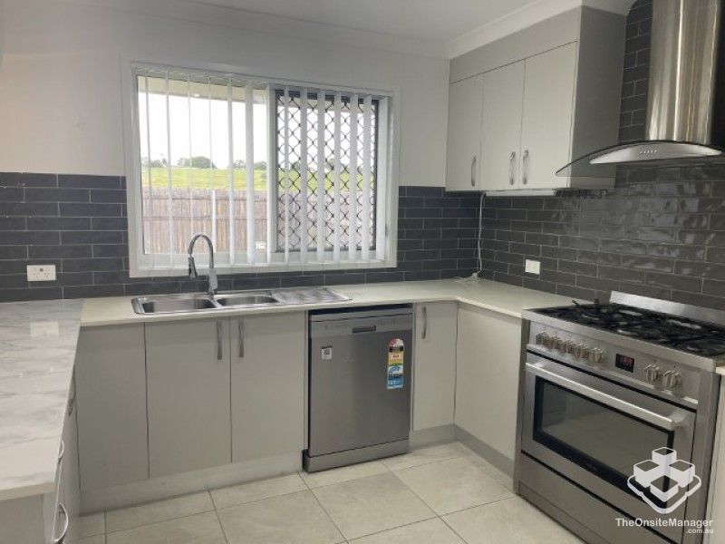 rental property Wide Bay