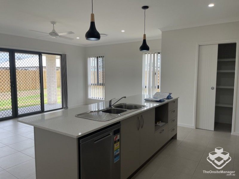 rental property Wide Bay