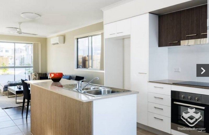 rental property Sunshine Coast